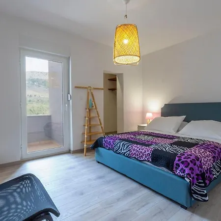 House Anavi Σπίτι διακοπών *