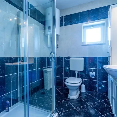 House Anavi בית נופש Tugare