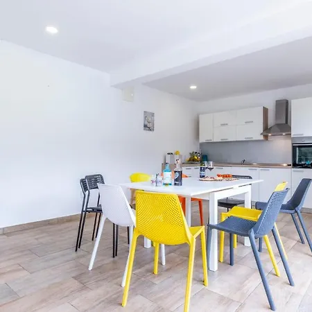 בית נופש House Anavi