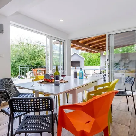Holiday home House Anavi