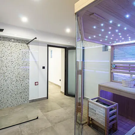 House Anavi Tugare